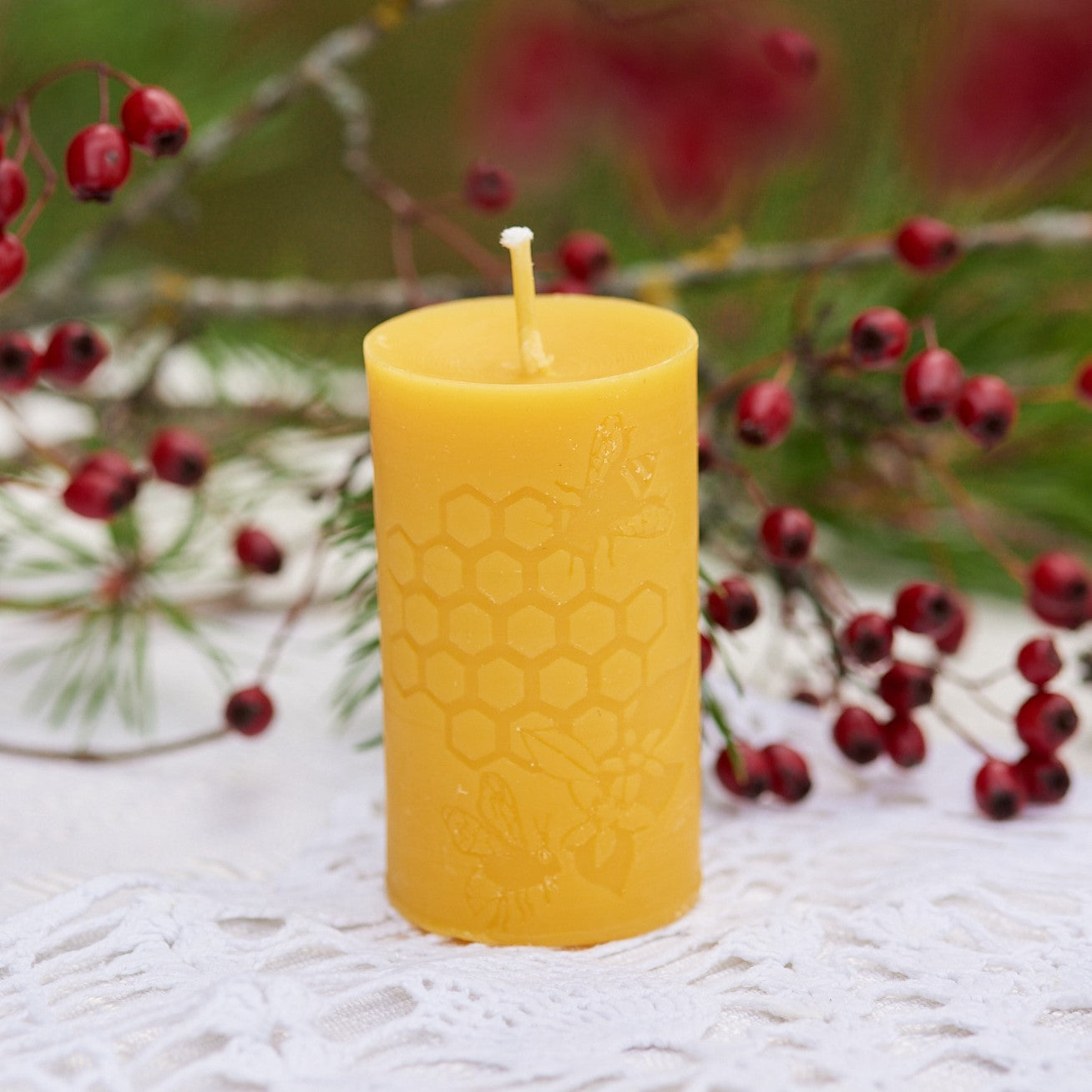 Beeswax Pillar Candle "HONEYCOMB"